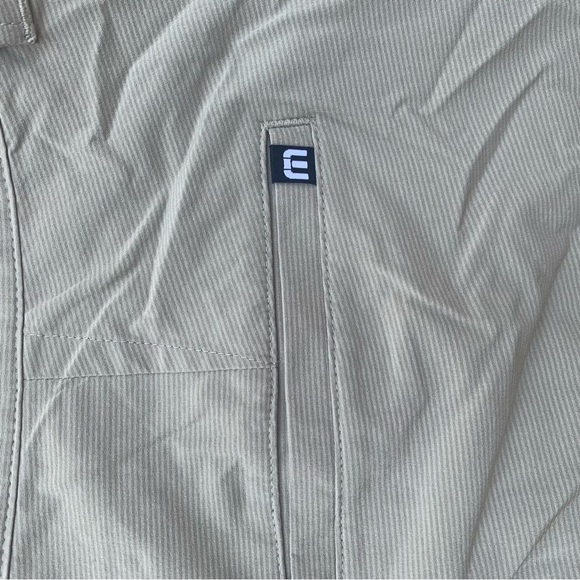 Travis Mathew Shorts Adult 40 Beige Tan Carlsbad 9 Golf Activewear Stretch Men - Picture 7 of 11